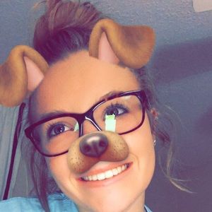 Meet your Posher, Ashlyn